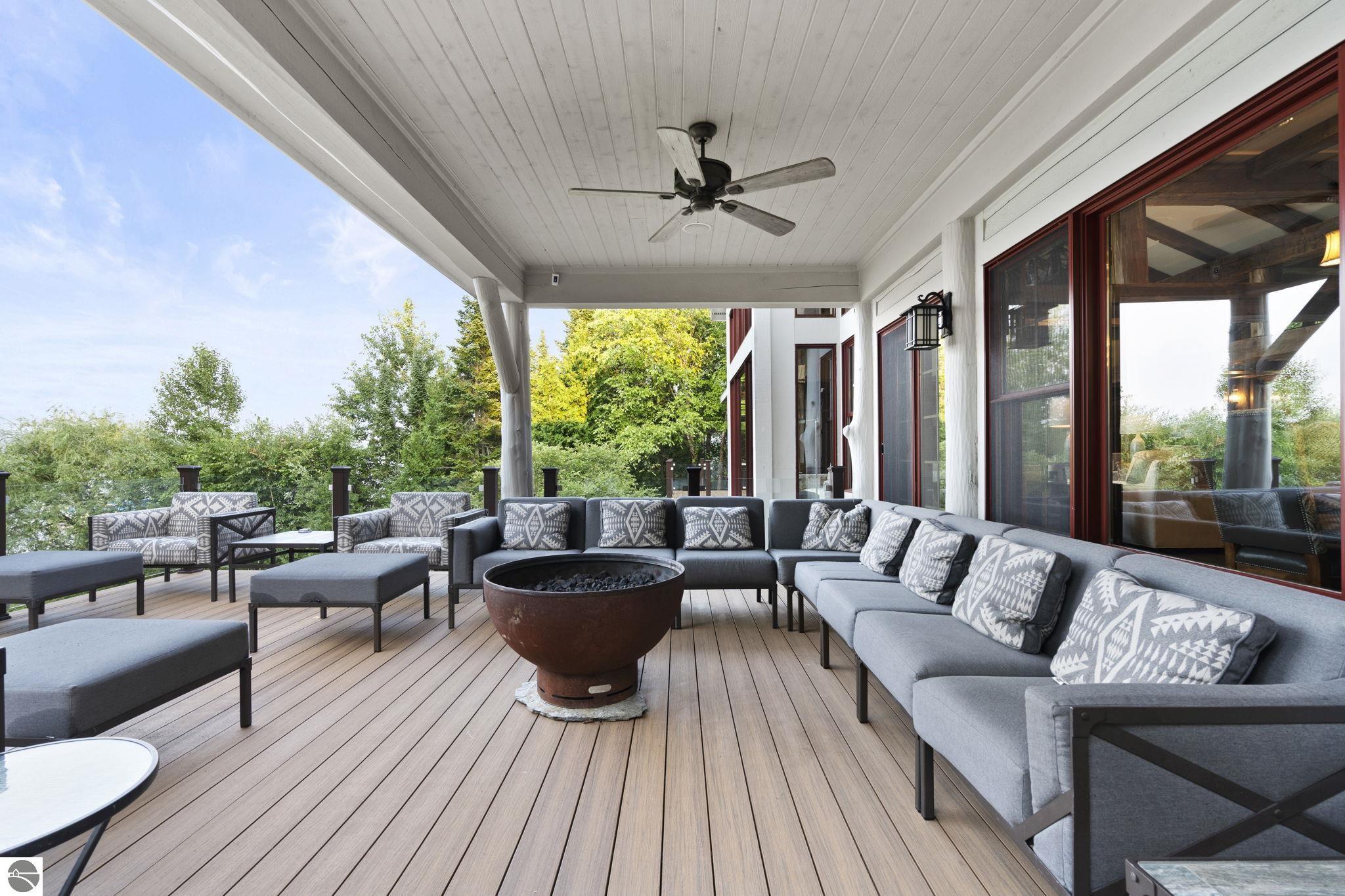 East Jordan, Michigan 49727, United States, 6 Bedrooms Bedrooms, ,6 BathroomsBathrooms,Residential,Active,181006