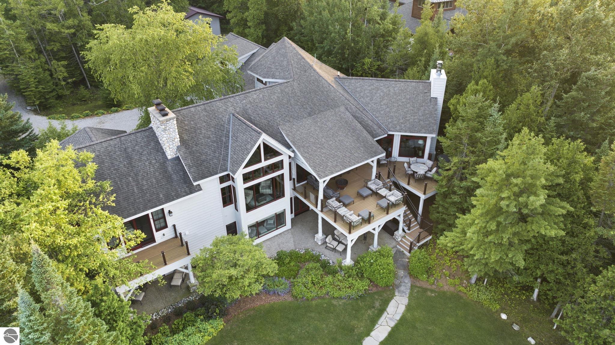 East Jordan, Michigan 49727, United States, 6 Bedrooms Bedrooms, ,6 BathroomsBathrooms,Residential,Active,181006