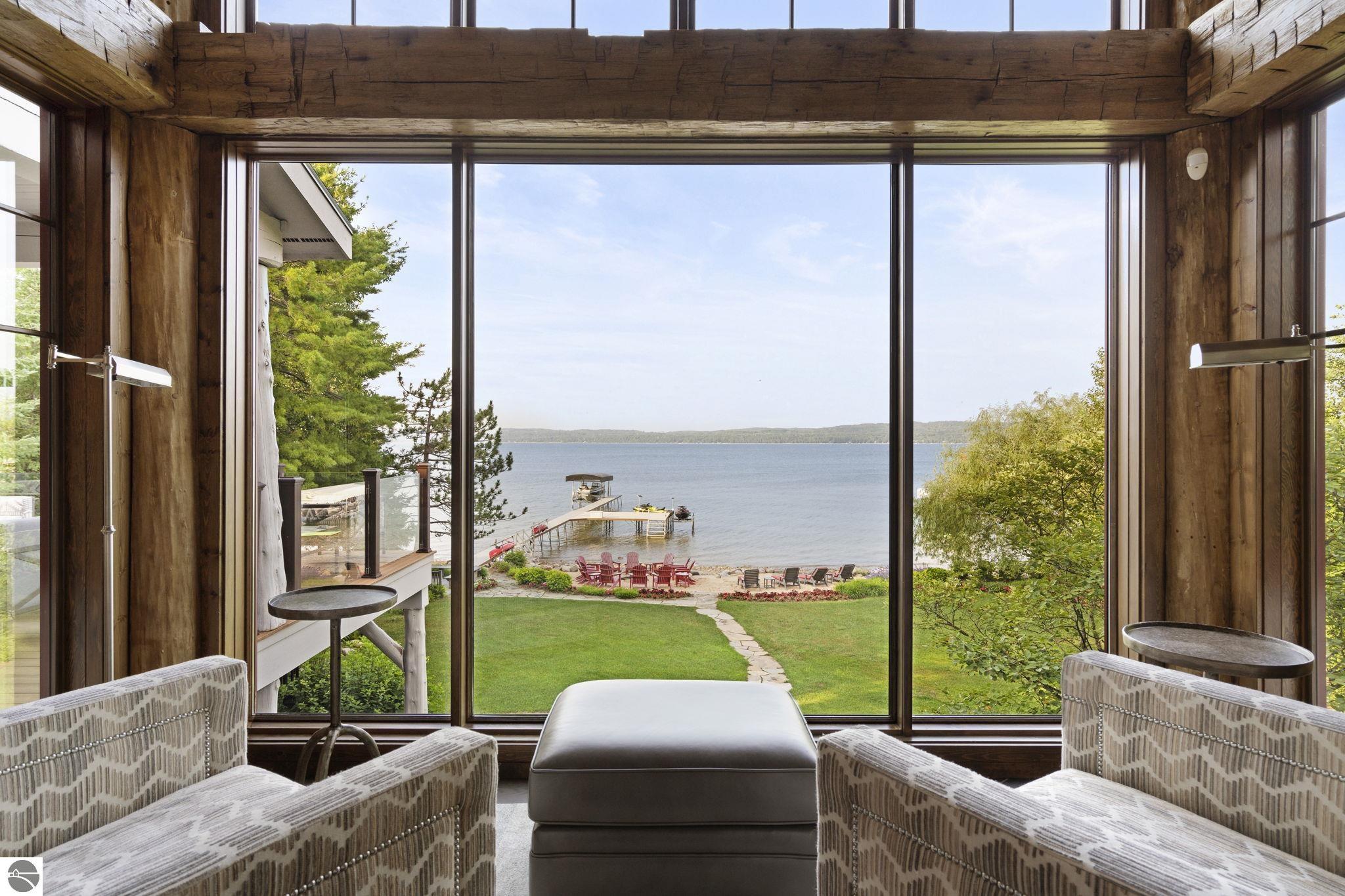 East Jordan, Michigan 49727, United States, 6 Bedrooms Bedrooms, ,6 BathroomsBathrooms,Residential,Active,181006