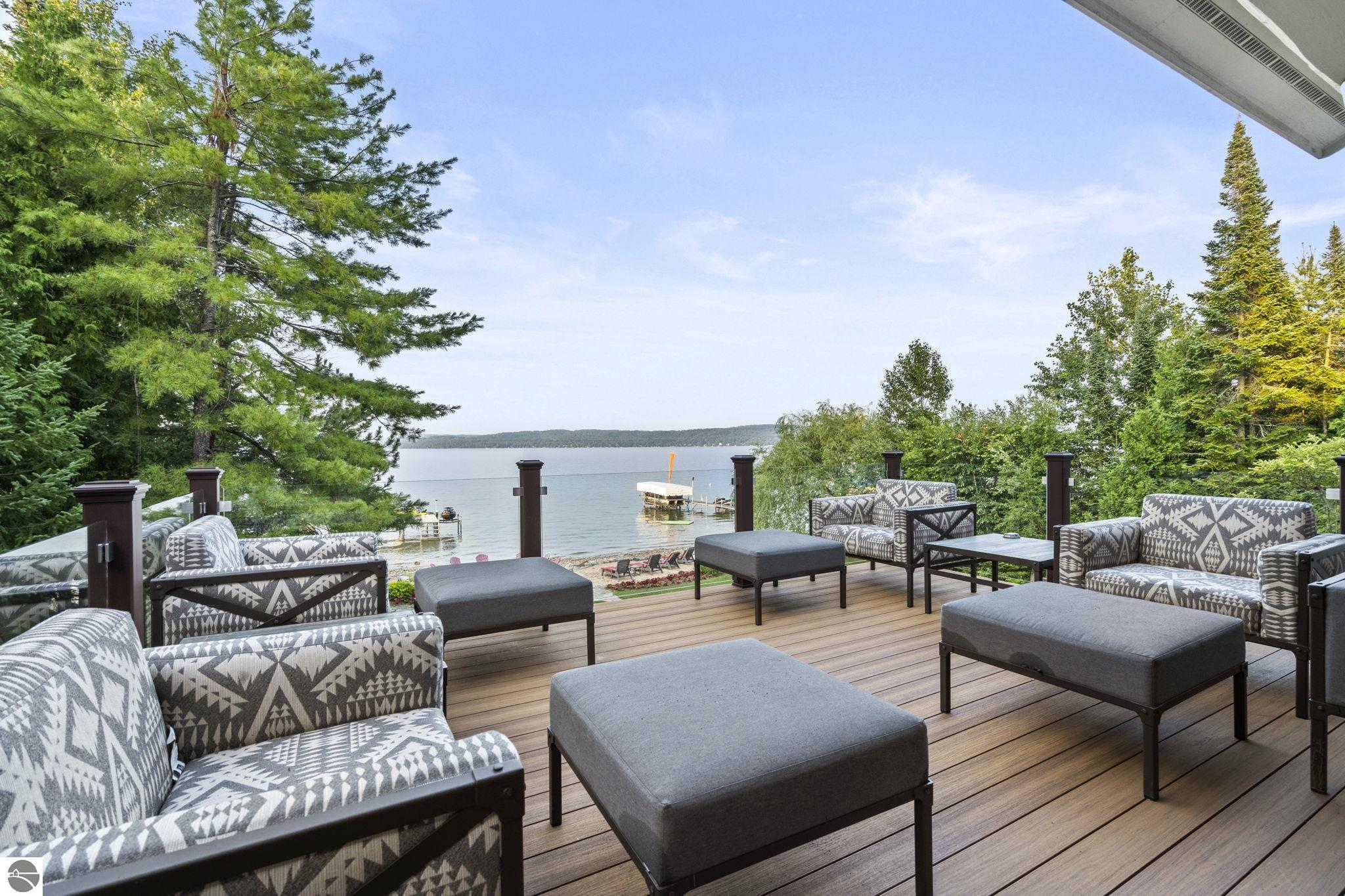 East Jordan, Michigan 49727, United States, 6 Bedrooms Bedrooms, ,6 BathroomsBathrooms,Residential,Active,181006