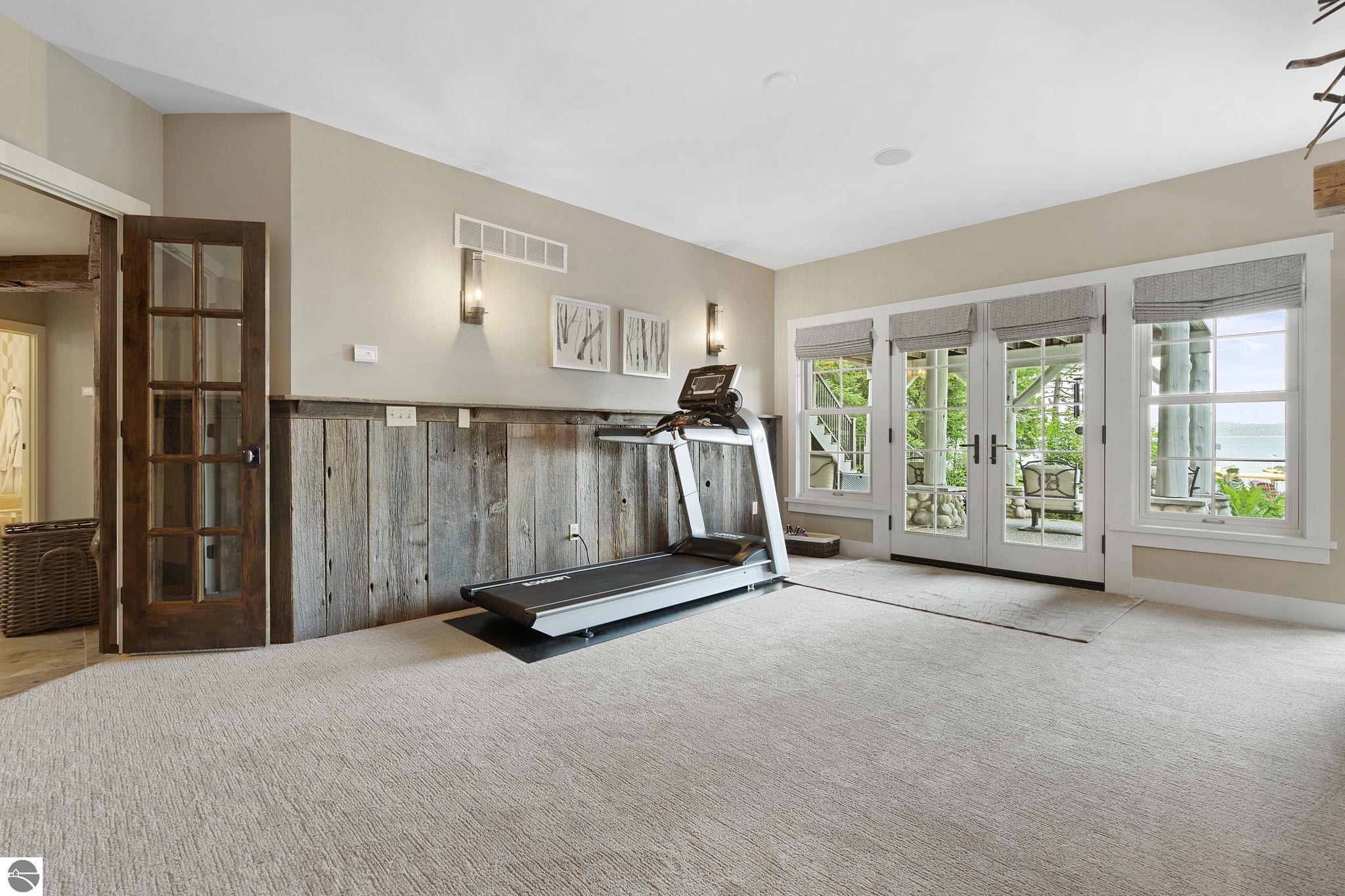 East Jordan, Michigan 49727, United States, 6 Bedrooms Bedrooms, ,6 BathroomsBathrooms,Residential,Active,181006