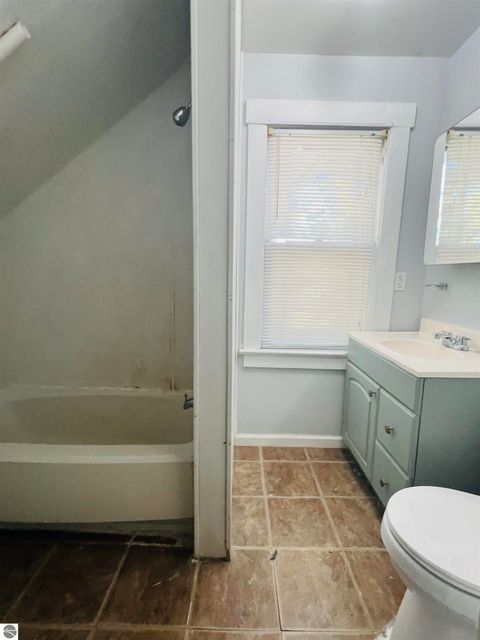 Tiny photo for 748 Marquette Avenue, Muskegon, MI 49442 (MLS # 1940176)