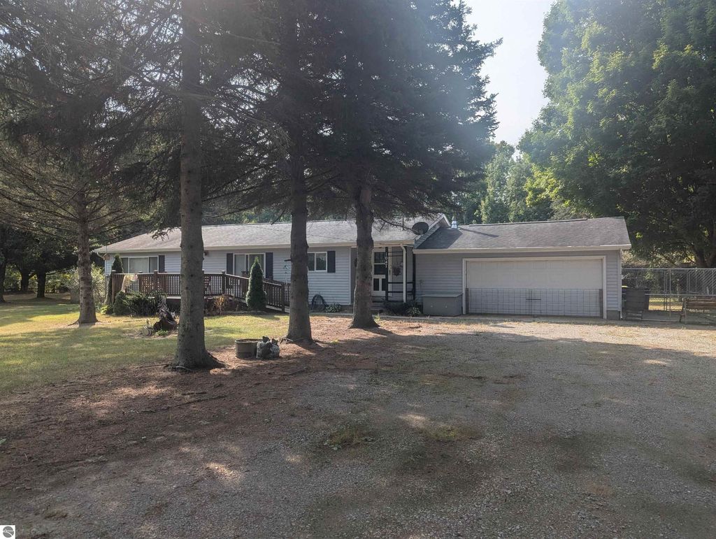 Photo of 1047 Shirkey Lane, Omer, MI 48749 (MLS # 1938454)