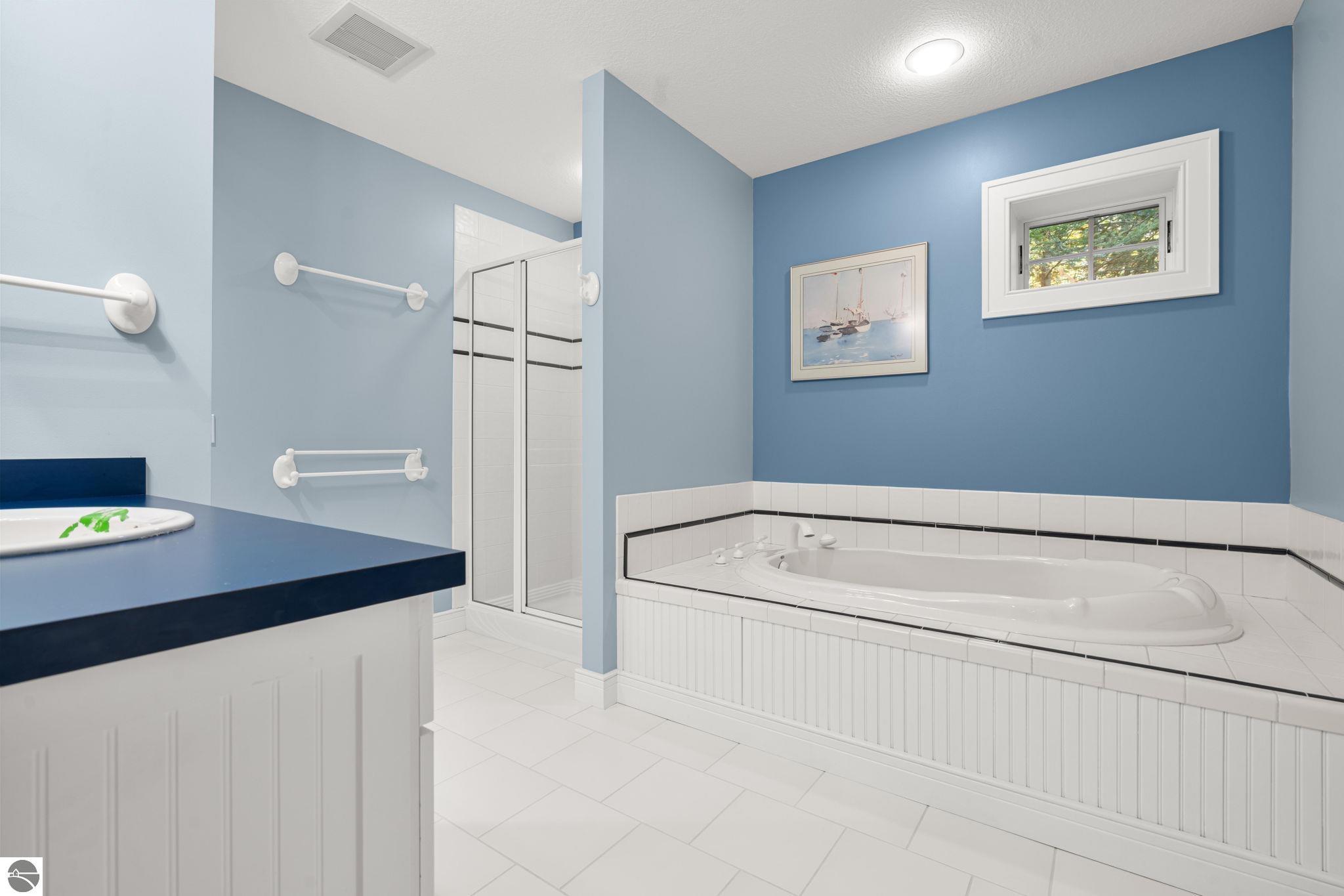 Charlevoix, Michigan 49720, United States, 4 Bedrooms Bedrooms, ,2 BathroomsBathrooms,Residential,Active,235671