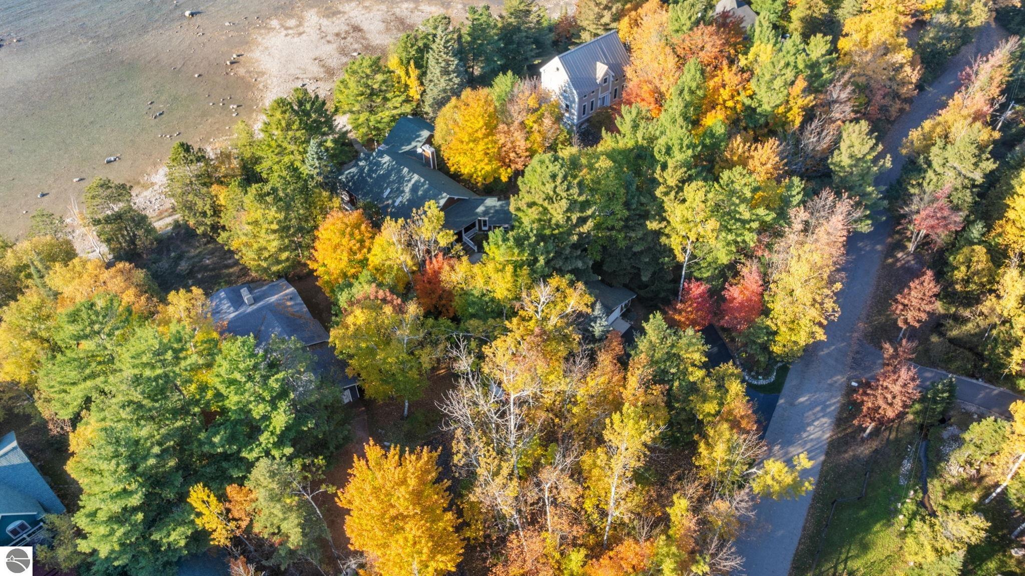 Charlevoix, Michigan 49720, United States, 4 Bedrooms Bedrooms, ,2 BathroomsBathrooms,Residential,Active,235671