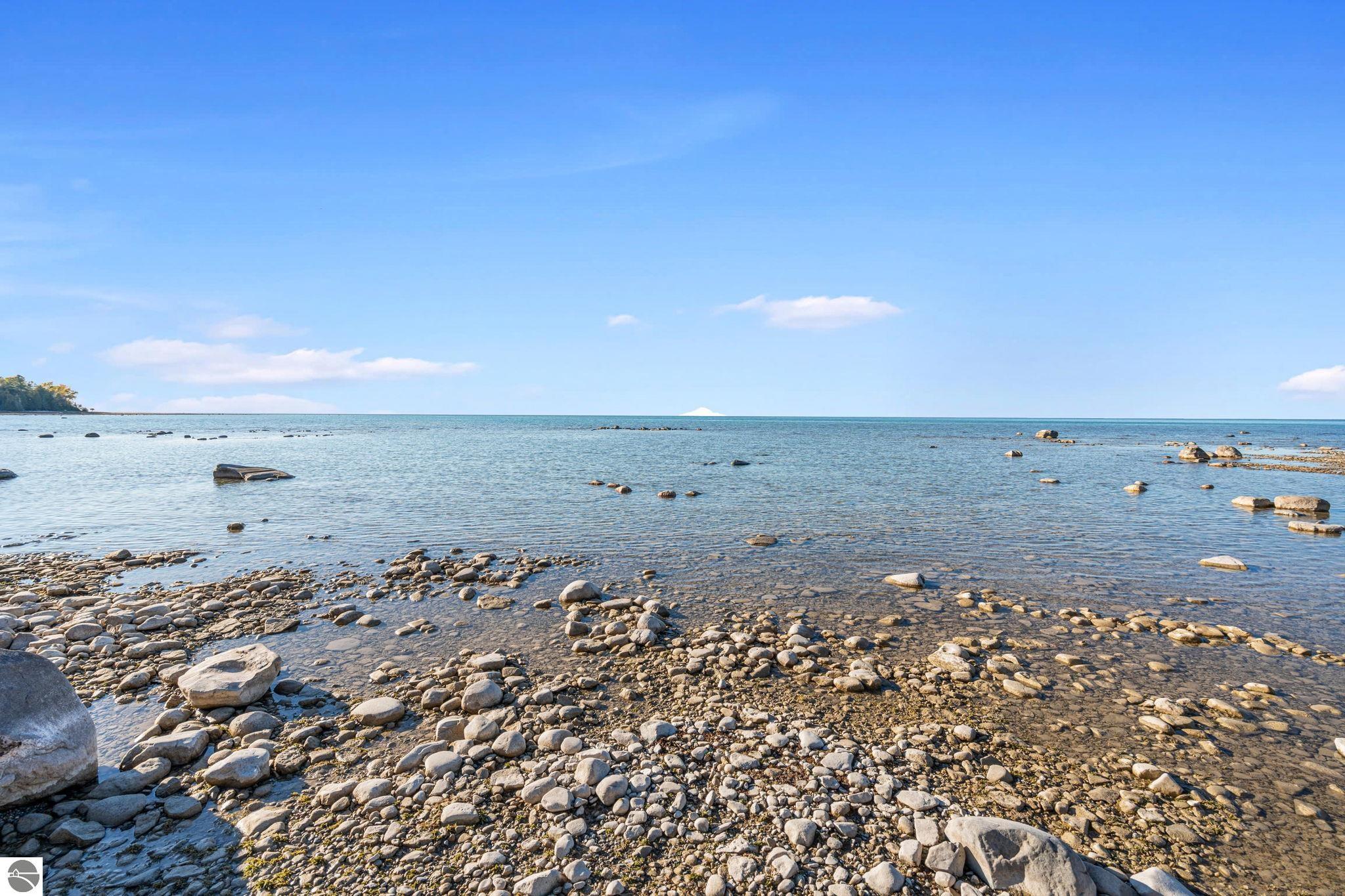 Charlevoix, Michigan 49720, United States, 4 Bedrooms Bedrooms, ,2 BathroomsBathrooms,Residential,Active,235671