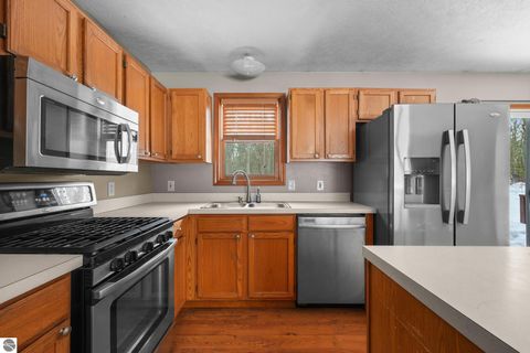 Tiny photo for 5651 Penn Lock Colony Road, Interlochen, MI 49643 (MLS # 1941340)