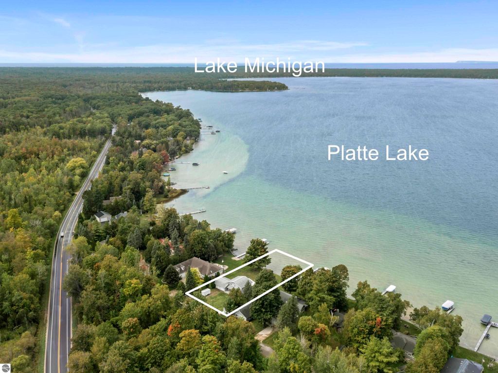 Photo of 6910 Carter Road, Beulah, MI 49617 (MLS # 1939037)