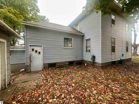 Tiny photo for 518 Bond Street, Cadillac, MI 49601 (MLS # 1939974)