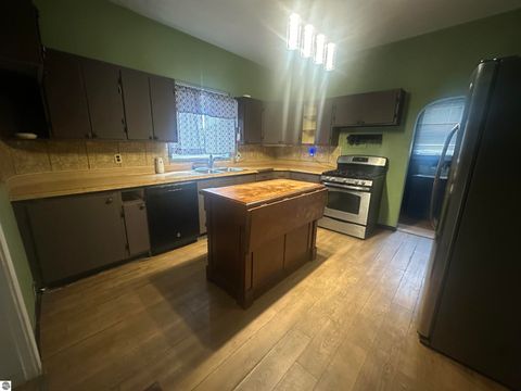 Tiny photo for 518 Bond Street, Cadillac, MI 49601 (MLS # 1939974)