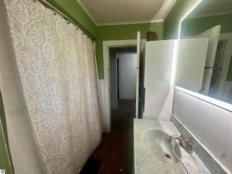 Tiny photo for 518 Bond Street, Cadillac, MI 49601 (MLS # 1939974)