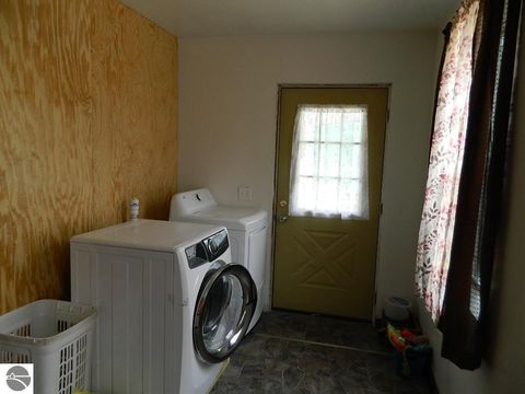 Tiny photo for 5651 E Haskell Lake Road, Harrison, MI 48625 (MLS # 1933552)