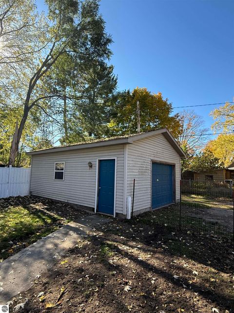 Tiny photo for 515 Selma Street, Cadillac, MI 49601 (MLS # 1939953)