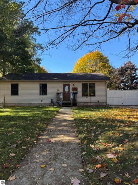 Tiny photo for 515 Selma Street, Cadillac, MI 49601 (MLS # 1939953)