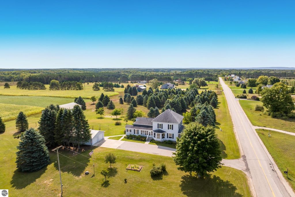 Photo of 9421 Schichtel Road, Kingsley, MI 49649 (MLS # 1939712)