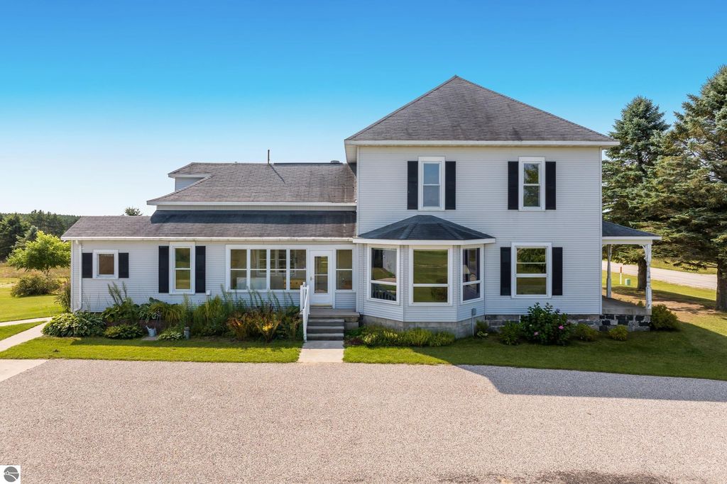 Photo of 9421 Schichtel Road, Kingsley, MI 49649 (MLS # 1939712)