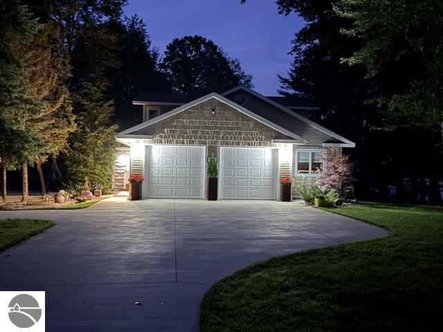 Interlochen, Michigan 49643, United States, 4 Bedrooms Bedrooms, ,2 BathroomsBathrooms,Residential,Pending,207079