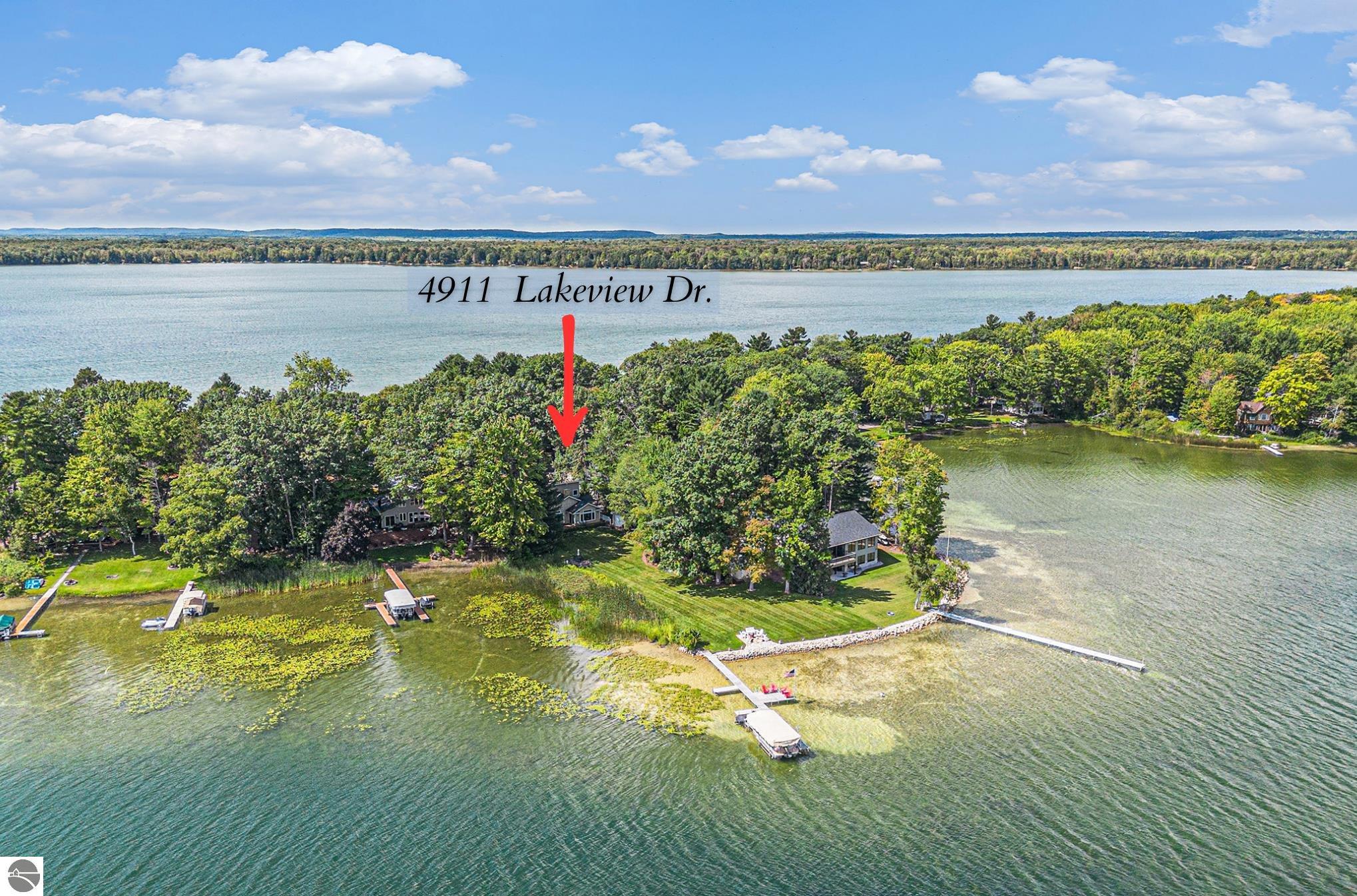 Interlochen, Michigan 49643, United States, 4 Bedrooms Bedrooms, ,2 BathroomsBathrooms,Residential,Pending,207079