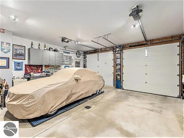 Interlochen, Michigan 49643, United States, 4 Bedrooms Bedrooms, ,2 BathroomsBathrooms,Residential,Pending,207079