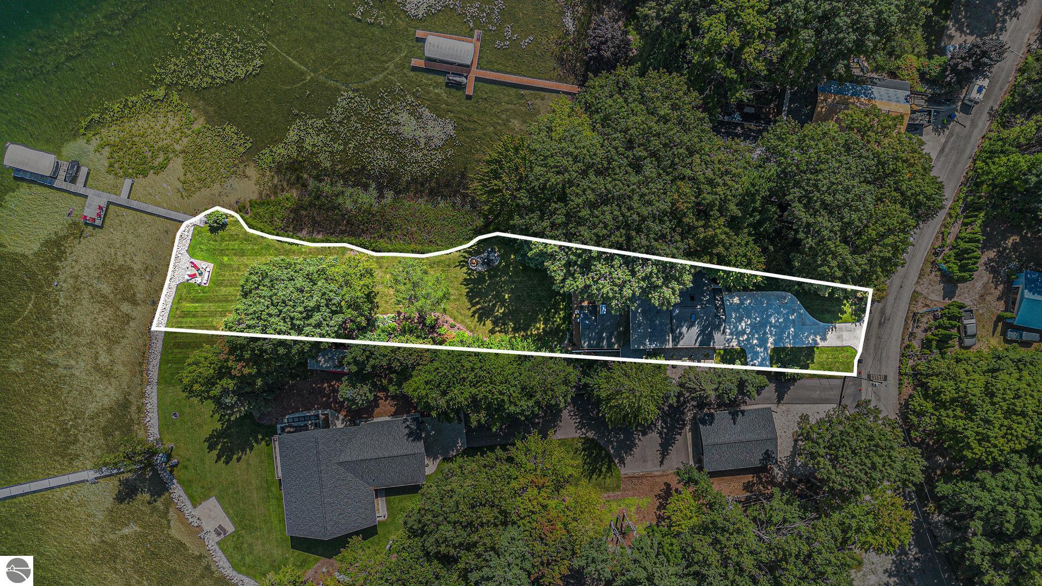 Interlochen, Michigan 49643, United States, 4 Bedrooms Bedrooms, ,2 BathroomsBathrooms,Residential,Pending,207079