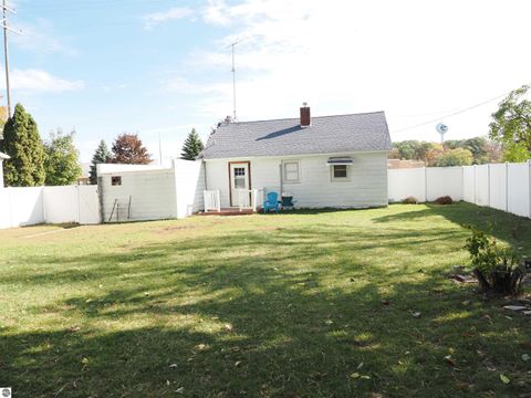 Tiny photo for 311 Union Street, St Louis, MI 48880 (MLS # 1939491)