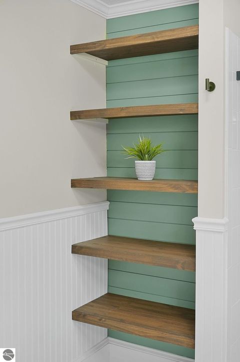 Tiny photo for 754 E Division Street, Cadillac, MI 49601 (MLS # 1941177)