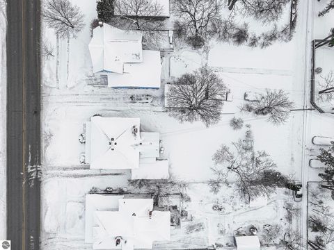 Tiny photo for 754 E Division Street, Cadillac, MI 49601 (MLS # 1941177)