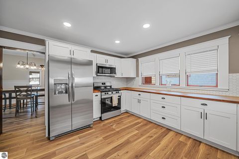 Tiny photo for 754 E Division Street, Cadillac, MI 49601 (MLS # 1941177)