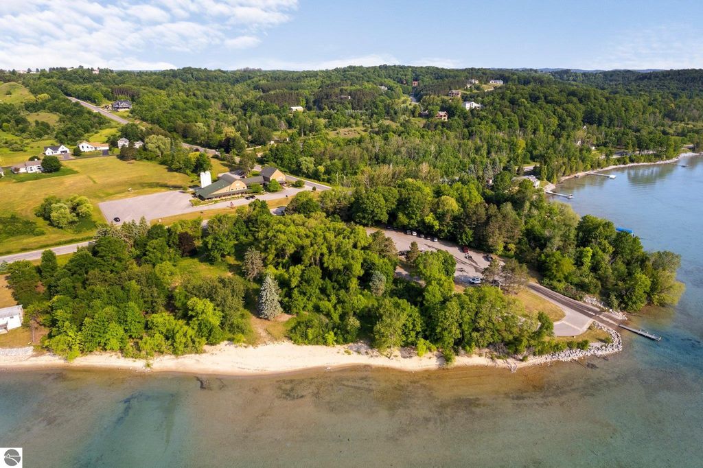 Photo of 5046 S West Bay Shore, Suttons Bay, MI 49682 (MLS # 1929799)