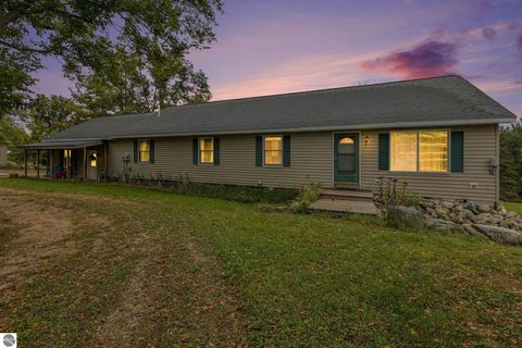 Tiny photo for 11355 N US-31 N, Charlevoix, MI 49720 (MLS # 1939477)