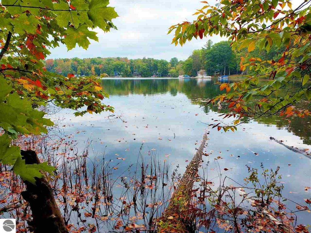 Photo of 00 Crescent Shores #1, Traverse City, MI 49685 (MLS # 1940289)