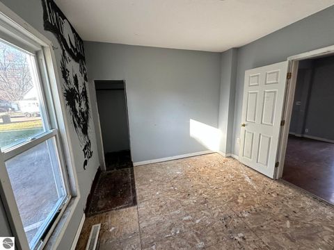 Tiny photo for 320 Euclid Avenue, Alma, MI 48801 (MLS # 1940966)