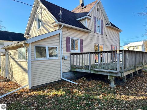 Tiny photo for 320 Euclid Avenue, Alma, MI 48801 (MLS # 1940966)