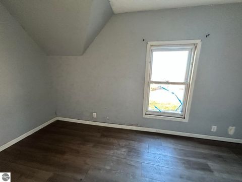 Tiny photo for 320 Euclid Avenue, Alma, MI 48801 (MLS # 1940966)