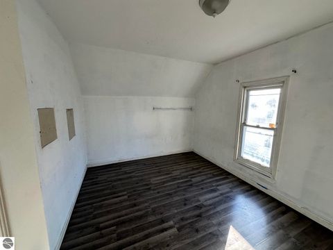 Tiny photo for 320 Euclid Avenue, Alma, MI 48801 (MLS # 1940966)