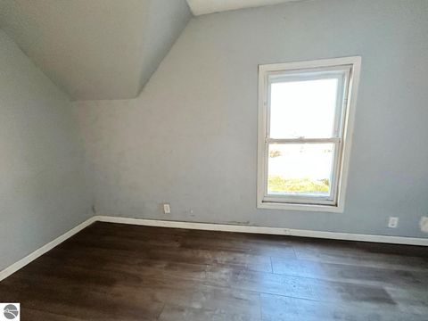 Tiny photo for 320 Euclid Avenue, Alma, MI 48801 (MLS # 1940966)