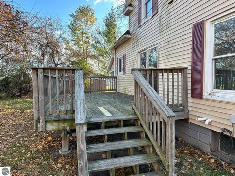 Tiny photo for 320 Euclid Avenue, Alma, MI 48801 (MLS # 1940966)
