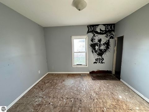 Tiny photo for 320 Euclid Avenue, Alma, MI 48801 (MLS # 1940966)