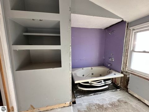 Tiny photo for 320 Euclid Avenue, Alma, MI 48801 (MLS # 1940966)