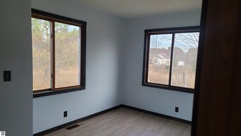 Tiny photo for 740 E East County Line Road, Kingsley, MI 49649 (MLS # 1940667)