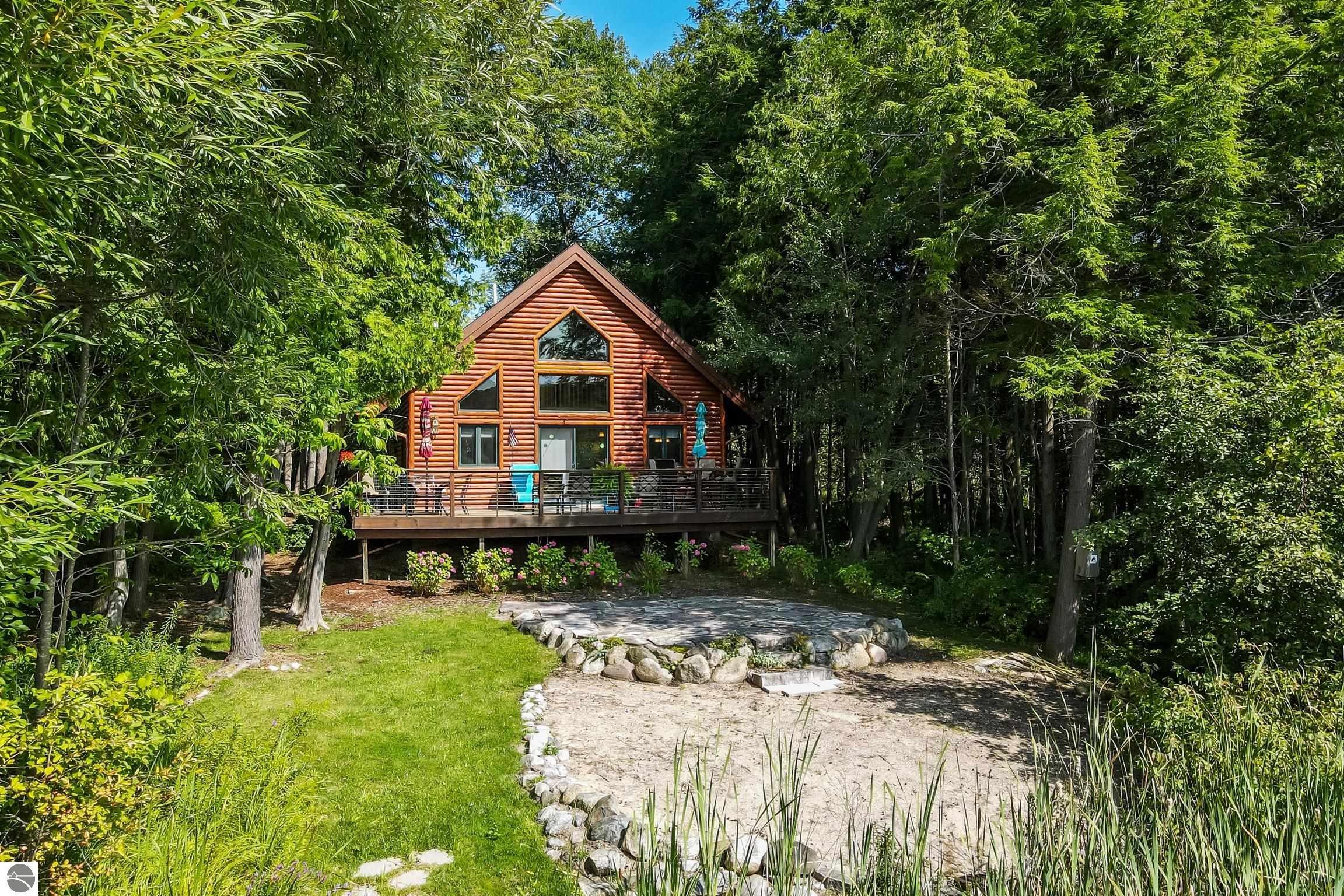 East Jordan, Michigan 49727, United States, 3 Bedrooms Bedrooms, ,2 BathroomsBathrooms,Residential,Active,243489