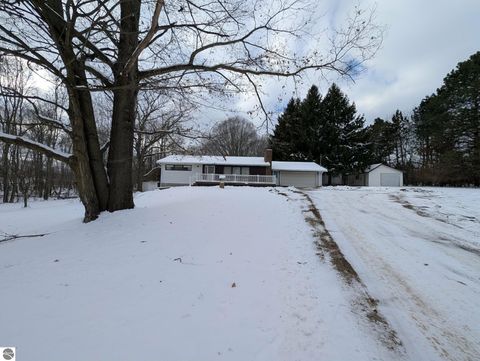 Tiny photo for 7105 Osborn Road, Elwell, MI 48832 (MLS # 1941036)