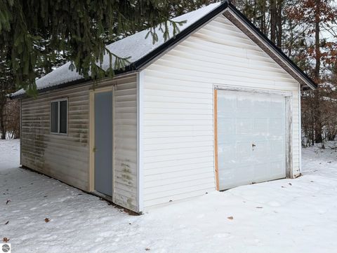 Tiny photo for 7105 Osborn Road, Elwell, MI 48832 (MLS # 1941036)