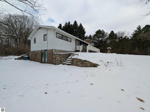Tiny photo for 7105 Osborn Road, Elwell, MI 48832 (MLS # 1941036)