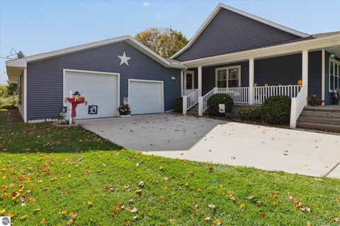 Tiny photo for 102 E State Street, St Louis, MI 48880 (MLS # 1940413)