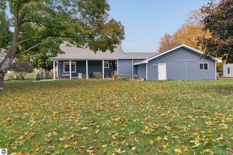 Tiny photo for 102 E State Street, St Louis, MI 48880 (MLS # 1940413)