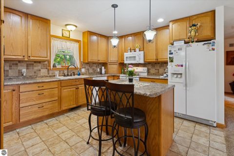 Tiny photo for 102 E State Street, St Louis, MI 48880 (MLS # 1940413)