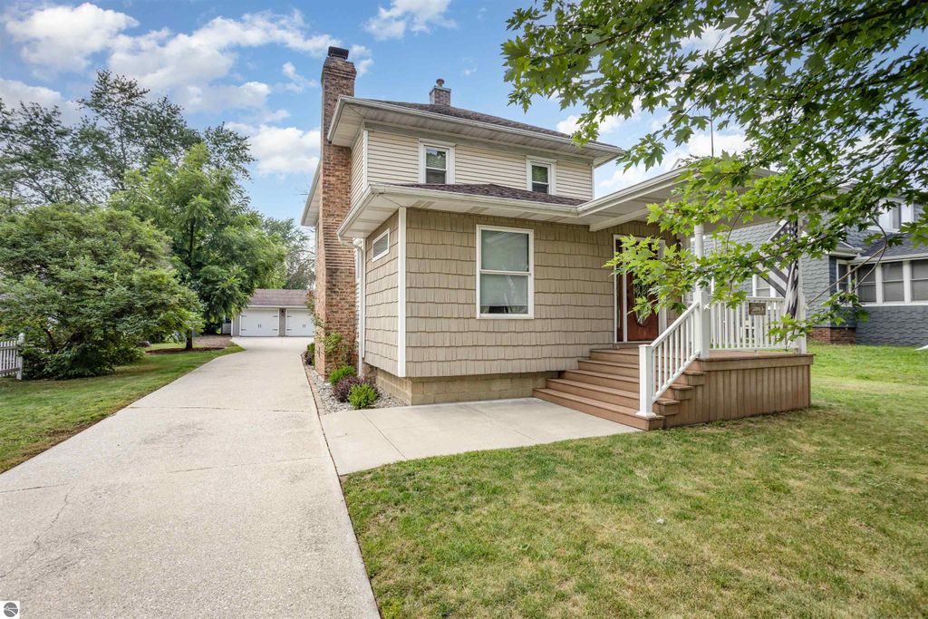Photo of 3915 N Mission, Rosebush, MI 48878 (MLS # 1937594)