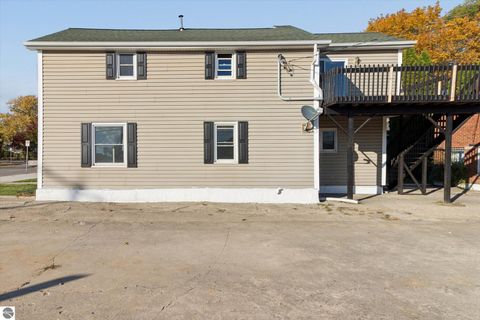 Tiny photo for 418 Woodworth Avenue, Alma, MI 48801 (MLS # 1940091)