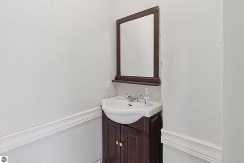 Tiny photo for 418 Woodworth Avenue, Alma, MI 48801 (MLS # 1940091)